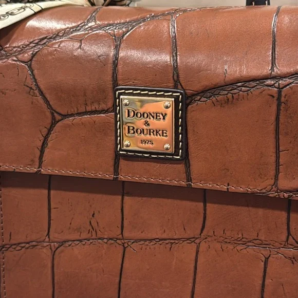Dooney & Bourke Bag Denison Leather Croco Flap Brown Croc-Embossed Backback - Picture 9 of 17